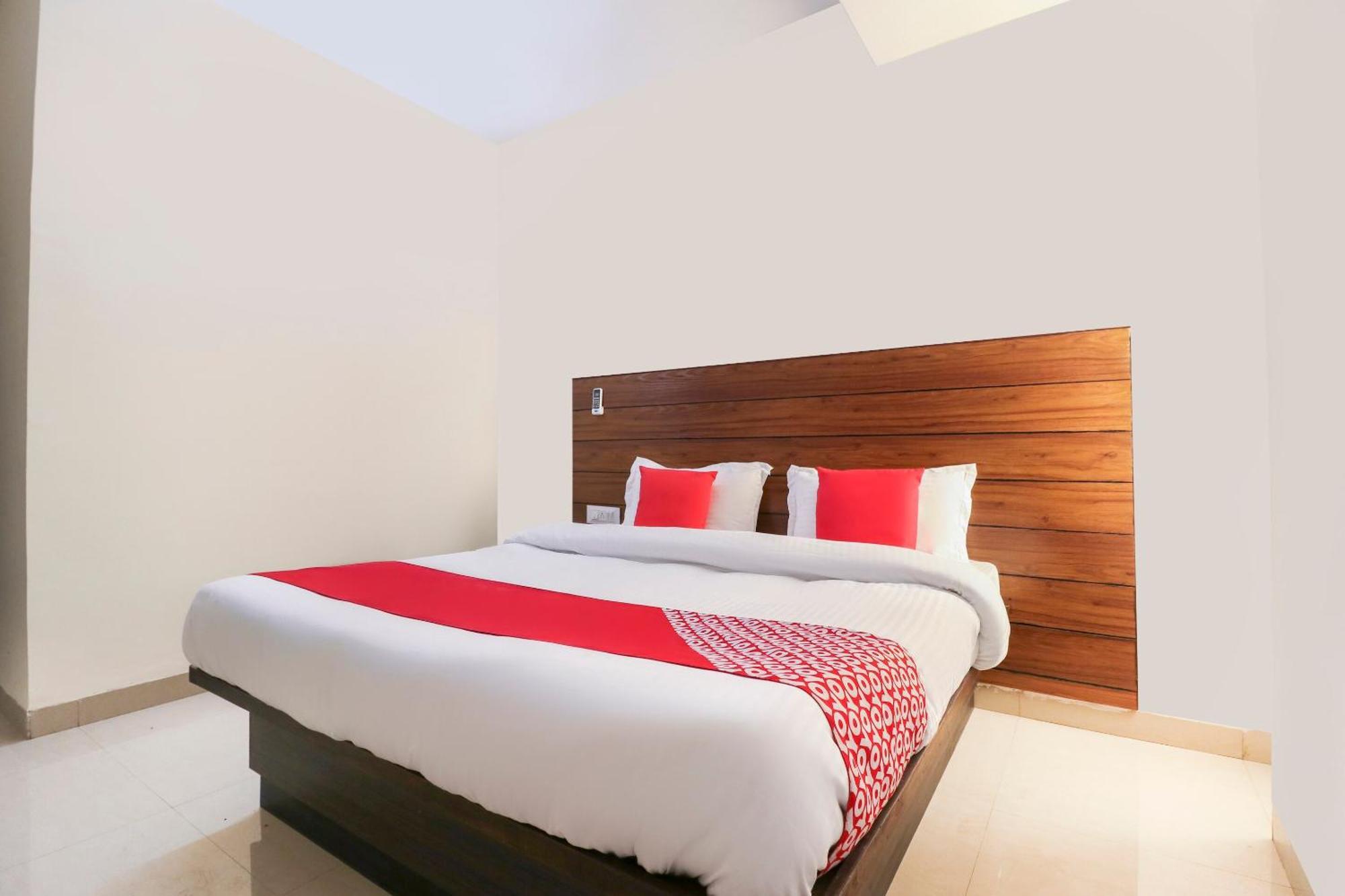 Hotel O Red Ark Landran Εξωτερικό φωτογραφία
